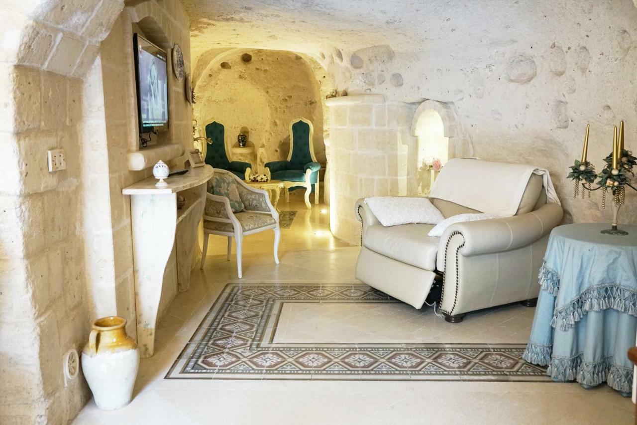 Angolo Fiorito Villa Matera Buitenkant foto